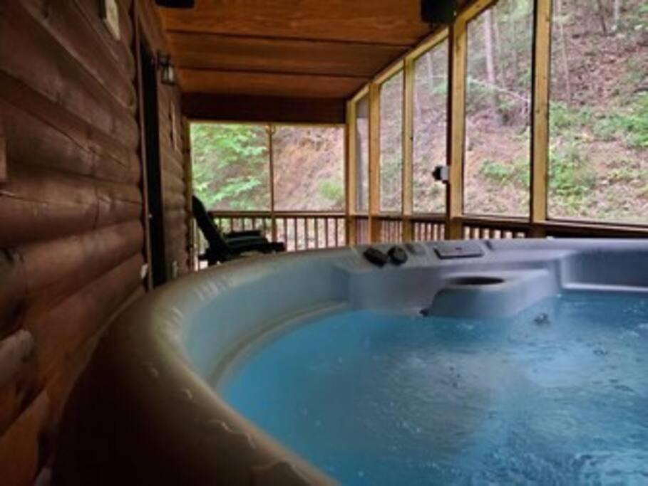 Beary Tale! Your Happily Ever After Starts Here! Sevierville Exterior foto