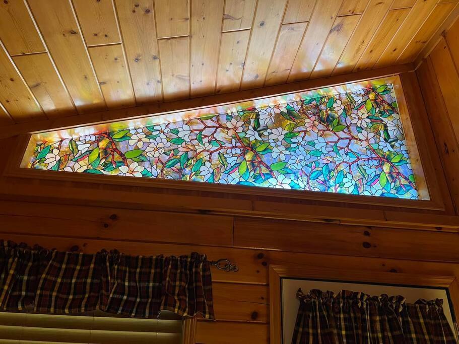 Beary Tale! Your Happily Ever After Starts Here! Sevierville Exterior foto