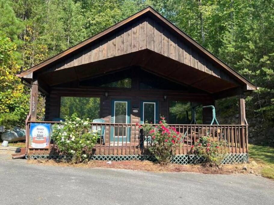 Beary Tale! Your Happily Ever After Starts Here! Sevierville Exterior foto